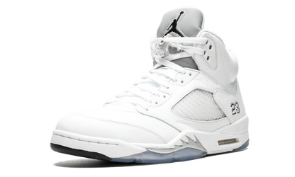 5 Retro "Metallic Silver" 136027 130