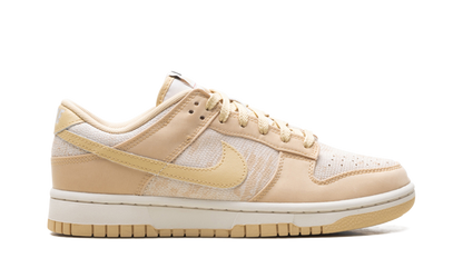 Dunk Low WMNS"Light Orewood Brown" HJ5777 101