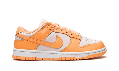 DUNK LO MNS WMNS"Peach Cream" DD1503 801