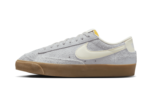 Blazer Low'77 Vintage WMNS"Football Grey Gum" FQ8060 003