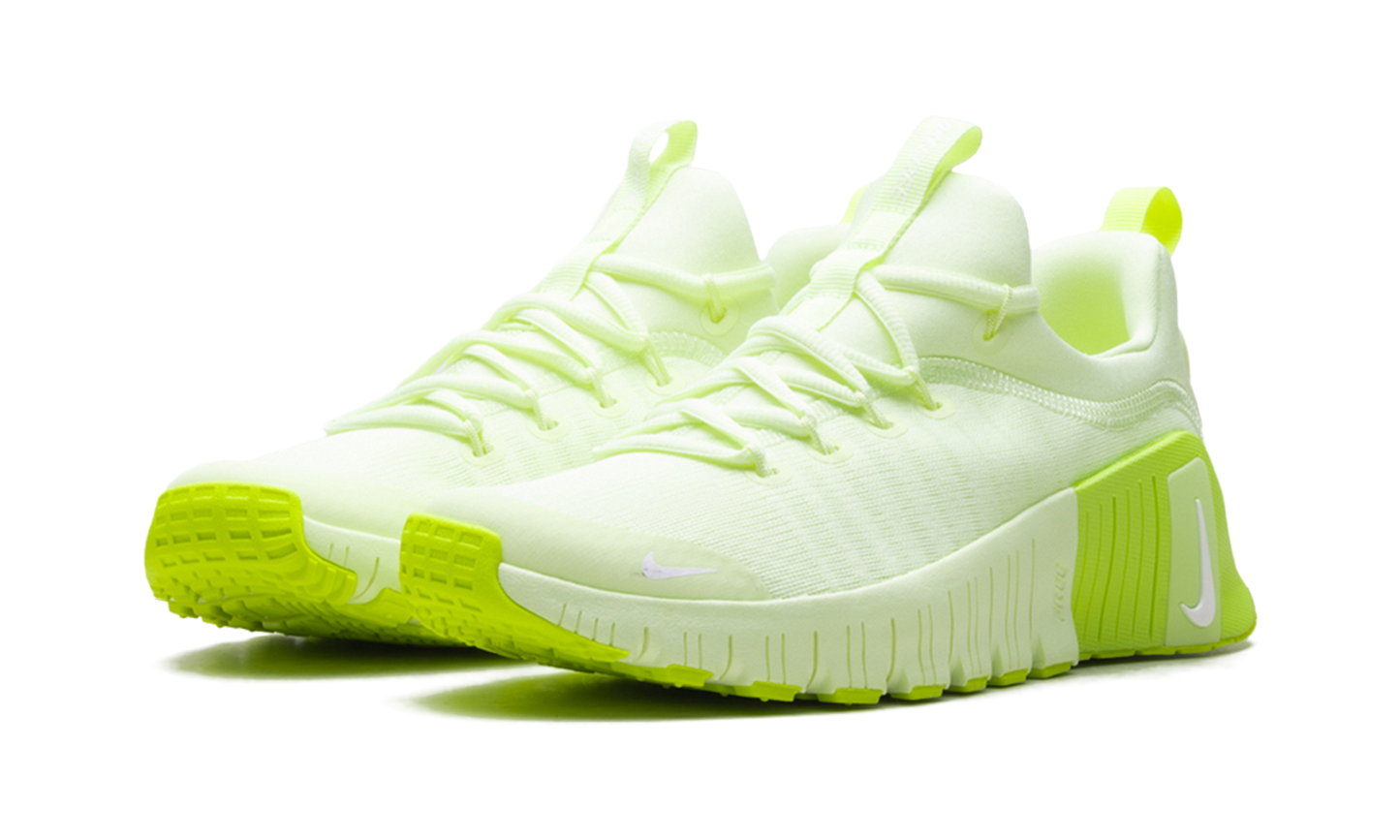 Free Metcon 6 WMNS"Volt Glow" FJ7126 702