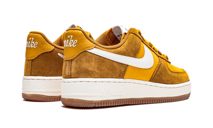 AIR FORCE 1'07 SE MNS WMNS"First Use" DA8302 700