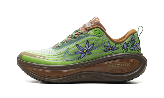 Vomero Plus WMNS"Doernbecher" IO7687 921